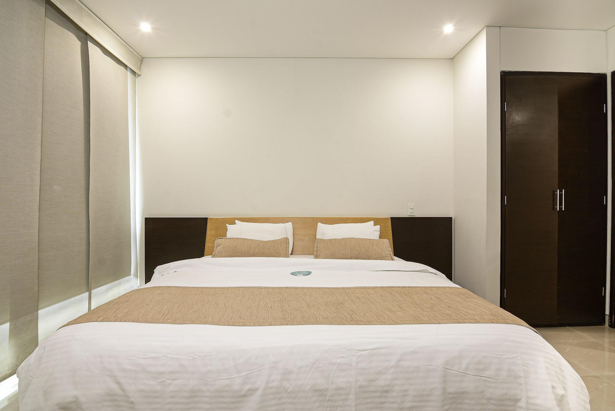 Hotel Lincoln Medellín Exteriör bild