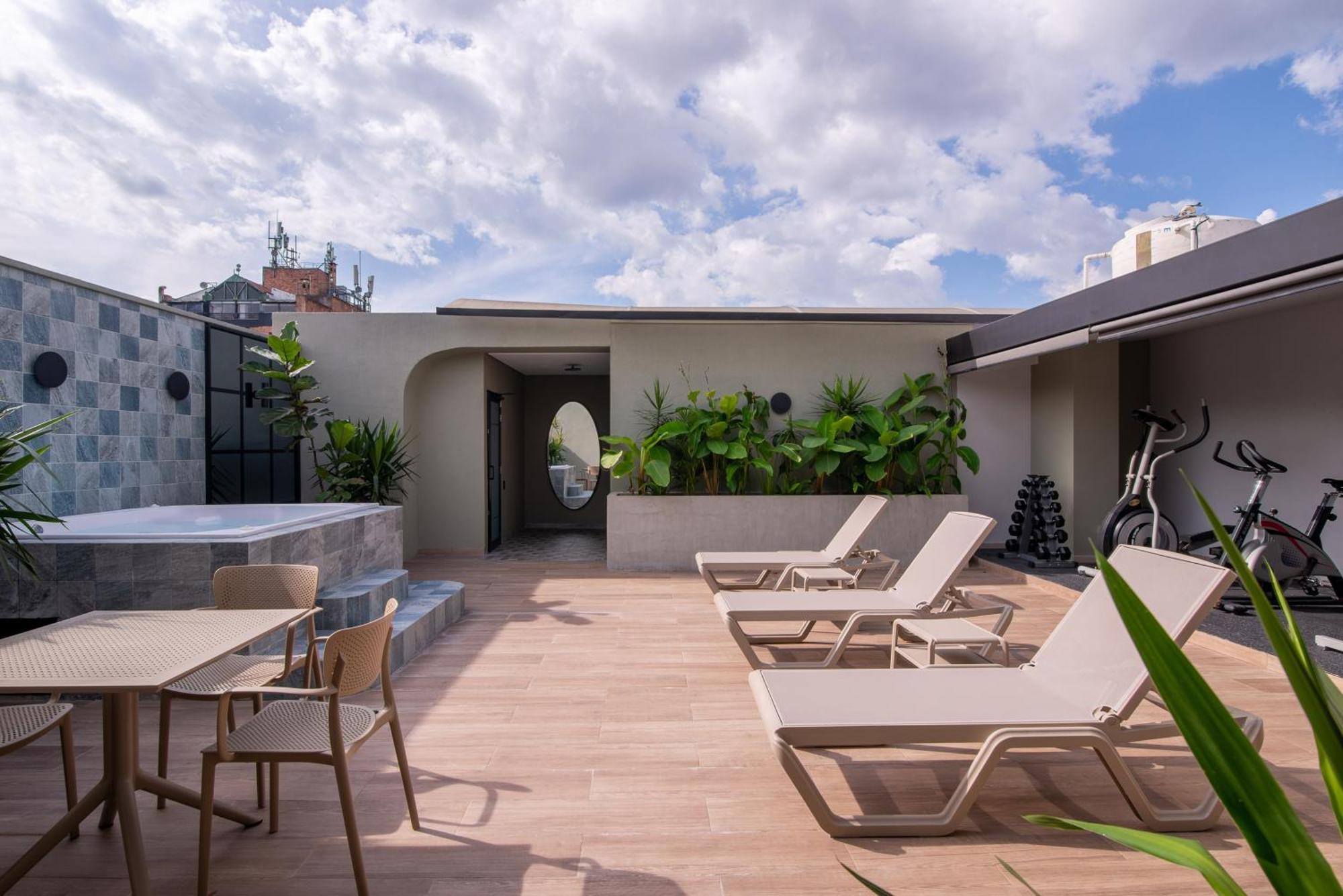 Hotel Lincoln Medellín Exteriör bild